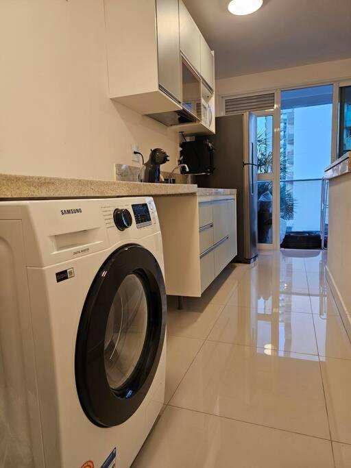 Um Ilha Pura, Rio Centro, Prox Parque Olimpico Apartamento